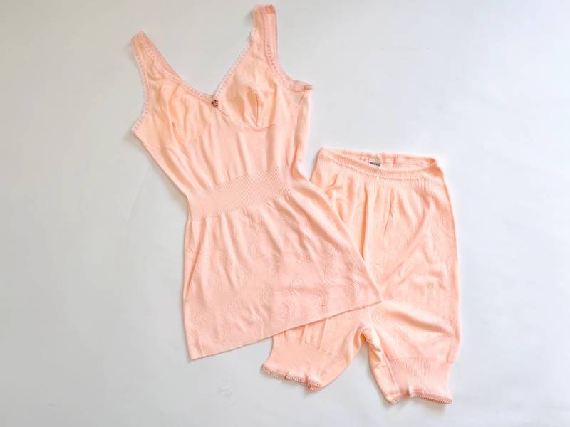 1950S Unterwäsche-Set Damen Rosa Nos Vintage Nachtwäsche Unterkleid Unterhose Ungetragen von TheDustyDecades