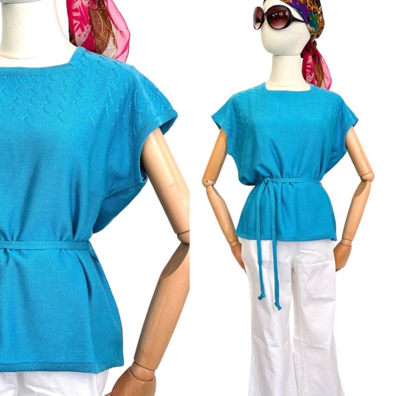 1960Er Pullover Blau Karree Ausschnitt Mit Taillenband Nos/strickpullover True Vintage Kurzarm Pulli Damen L von TheDustyDecades