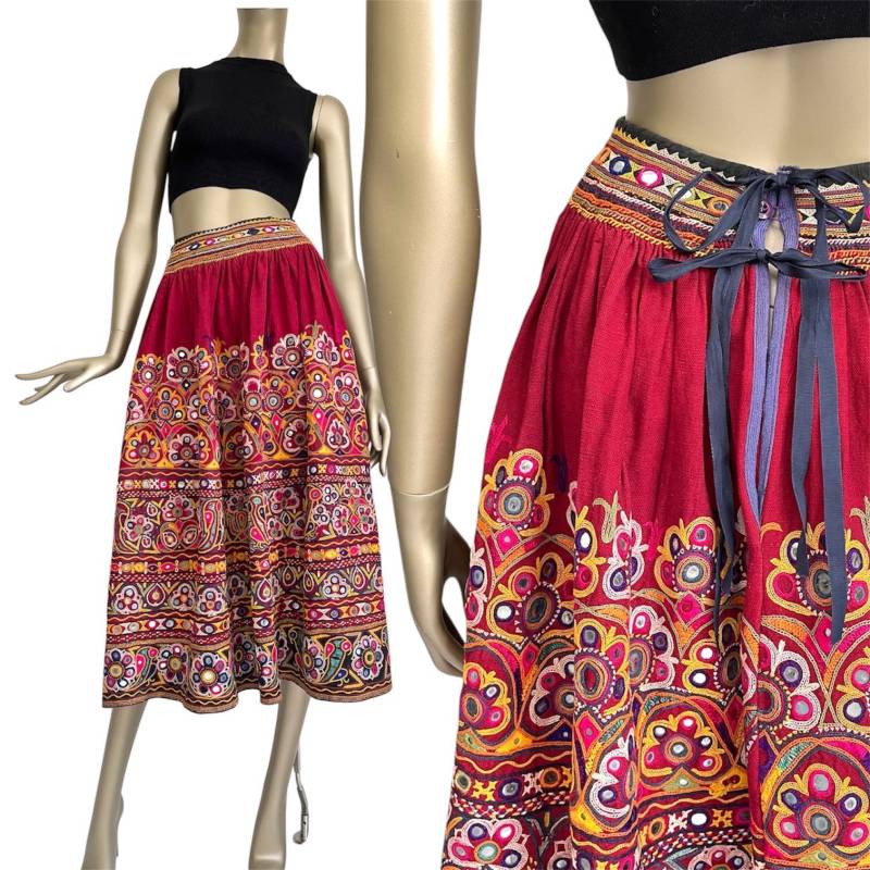 1960S Rock Banjara Boho Vintage Midi Bestickt Handarbeit Kutch Work Spiegel Stickarbeit 1960S Rock Banjara Boho Vintage Midi Bestickt Handarbeit Kutch Work Spiegel Stickarbeit von TheDustyDecades