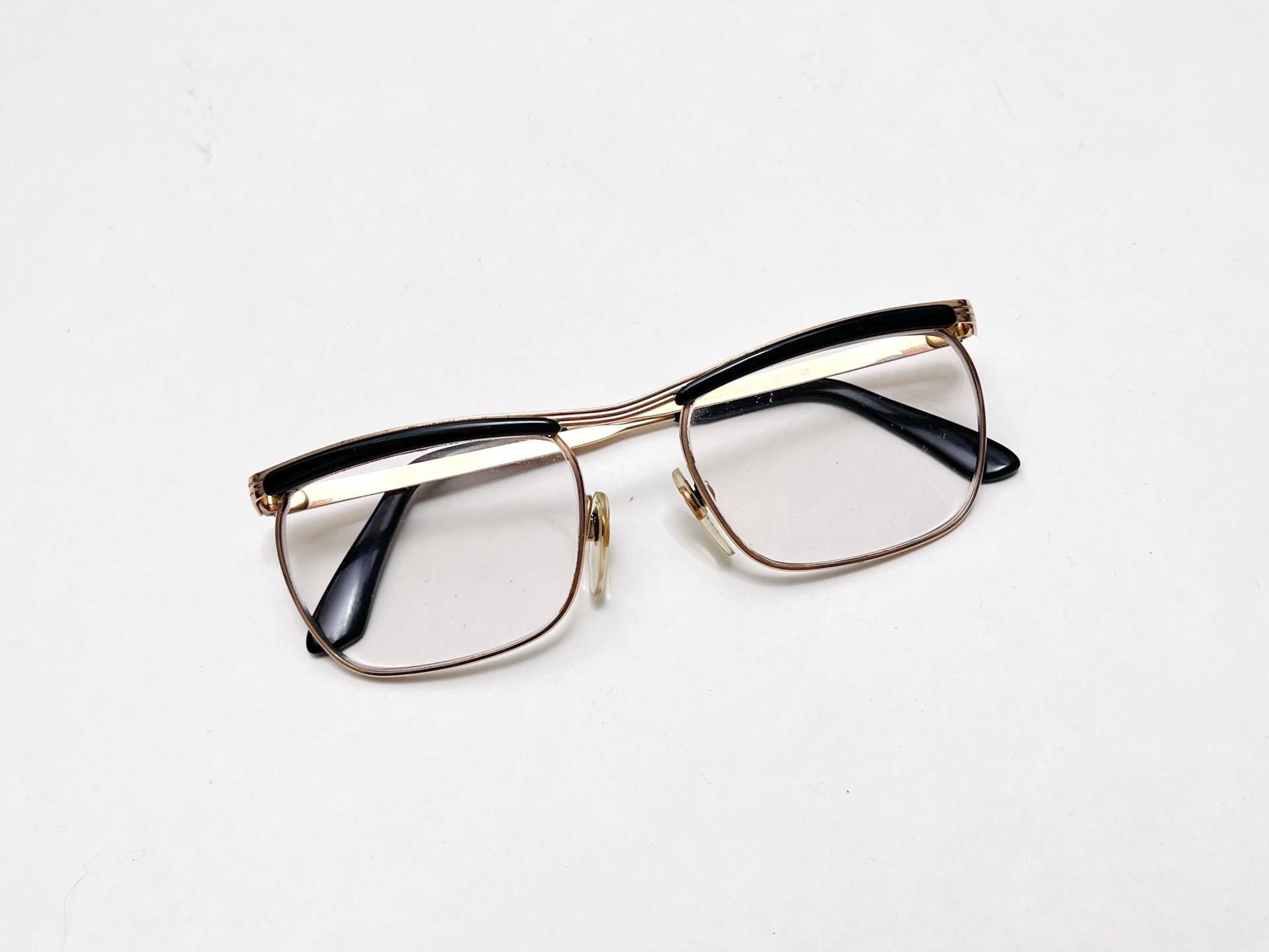 60S Brille Rodenstock 135 Cantor Gold Schwarz Unisex Kult Herrenbrille 60S Brille Rodenstock 135 Cantor Gold Schwarz Unisex Kult Herrenbrille von TheDustyDecades