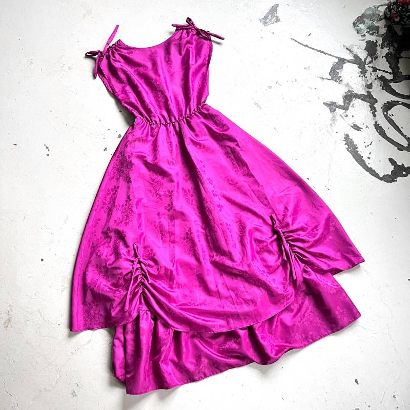 70Er Kleid Pink Vintage Abendkleid Geraffte Schultern Ballkleid Festliches Ohne Arm S M von TheDustyDecades