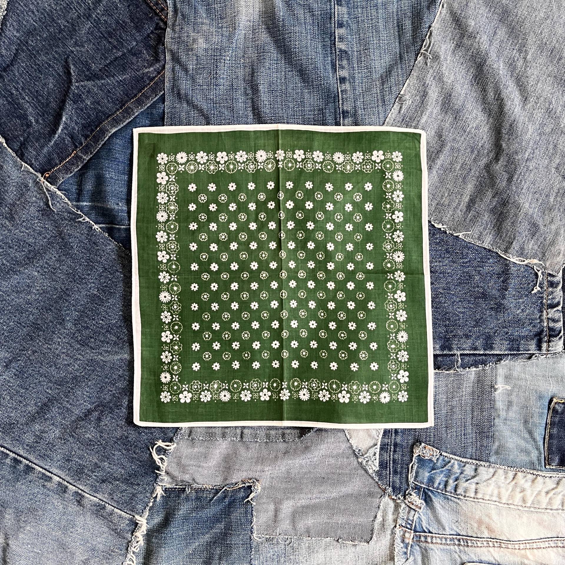 70Er Taschentuch Grün Weiß Boho Einstecktuch Hippie Mädchen Vintage Accessoires von TheDustyDecades