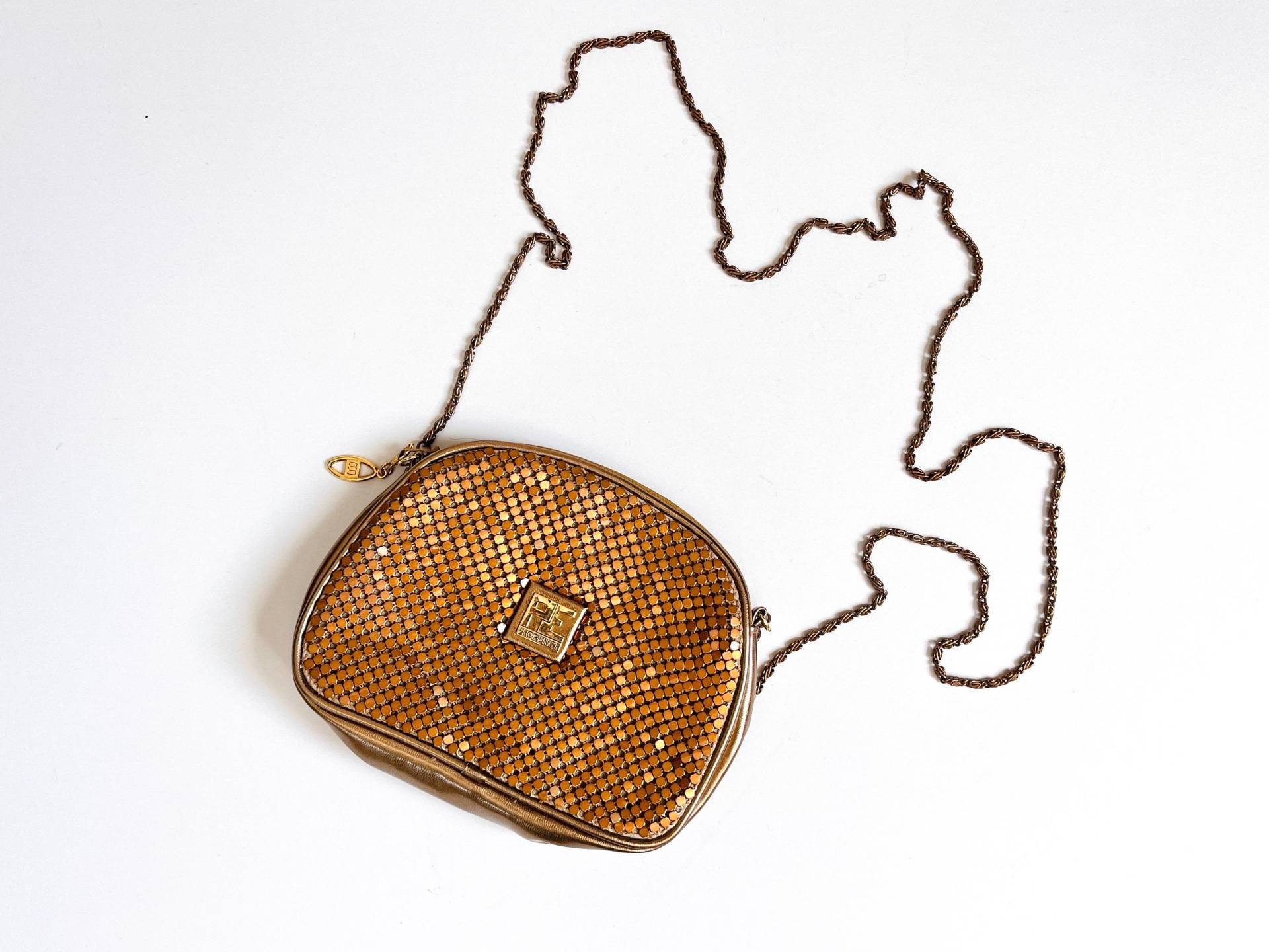 Abendtasche Gold Pe Florence Ketten-Tasche 90S Vintage Umhängetasche Party Festlich Metallplättchen von TheDustyDecades