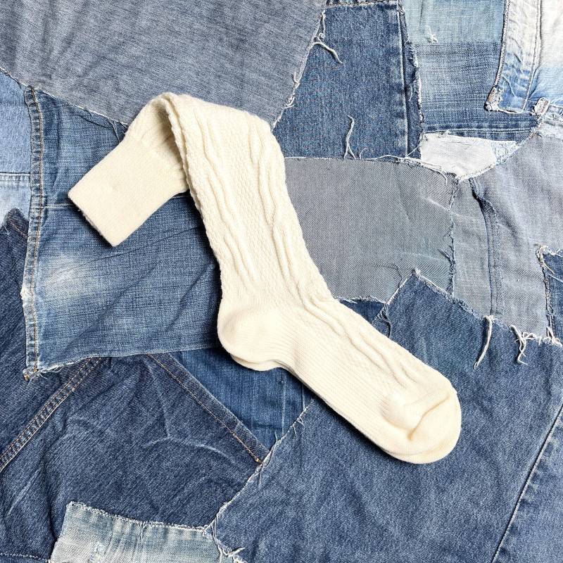 Lange Strümpfe 60Er Jahre Nos, Kniestrümpfe Zopfmuster, Unisex Socken Lang Ecru von TheDustyDecades