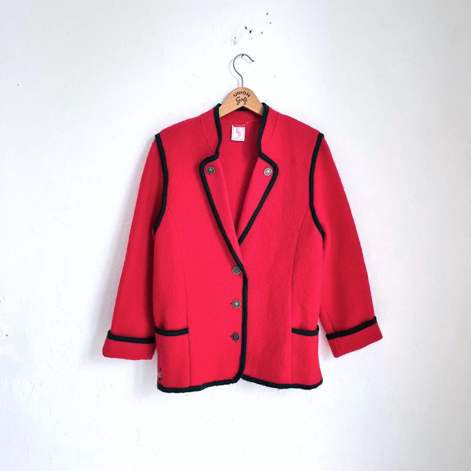 Vintage Jacke Rot Boho/Landhaus Damen Trachtenjacke Schurwolle M L Münzknöpfe von TheDustyDecades