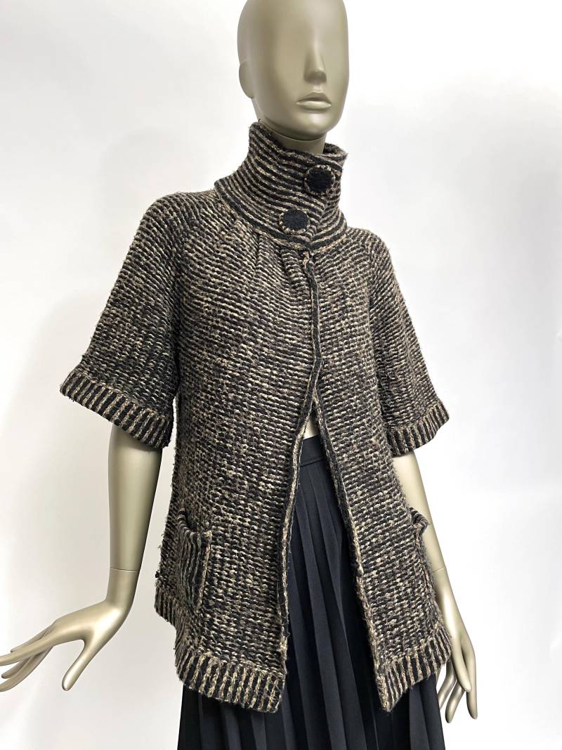 strickjacke Braun Schwarz Kurzarm Y2K Cardigan Hoher Kragen Vintage Wolljacke Damen von TheDustyDecades