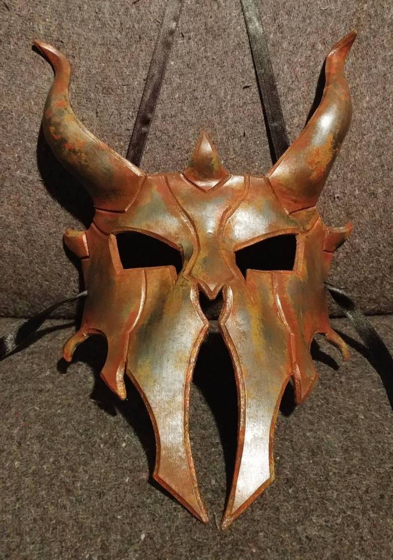 Dämonenritter Maske Dämonenritter Maske von TheFallenCrown
