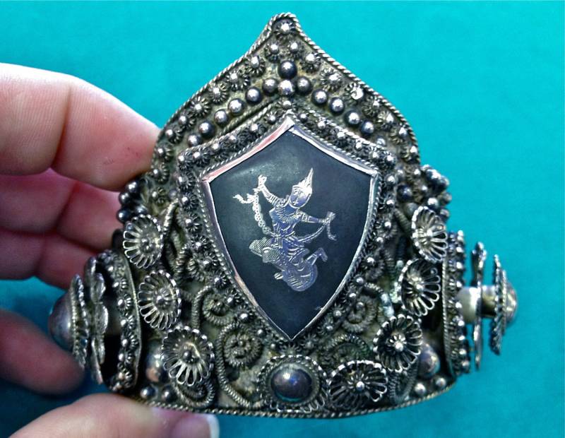 Antike 1930Er Jahre Jugendstil Siam Sterling Silber Verzierte Filigrane Nielloware Manschette Armband Erstaunlich von TheFjeld