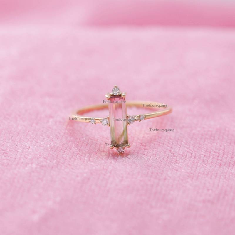 14K Gelbgold Vs Diamant Pave Vertikaler Ehering/Bi Farbe Baguette Turmalin Ring Wassermelone Edelstein Schmuck Charismas Im Angebot von TheFoursquare