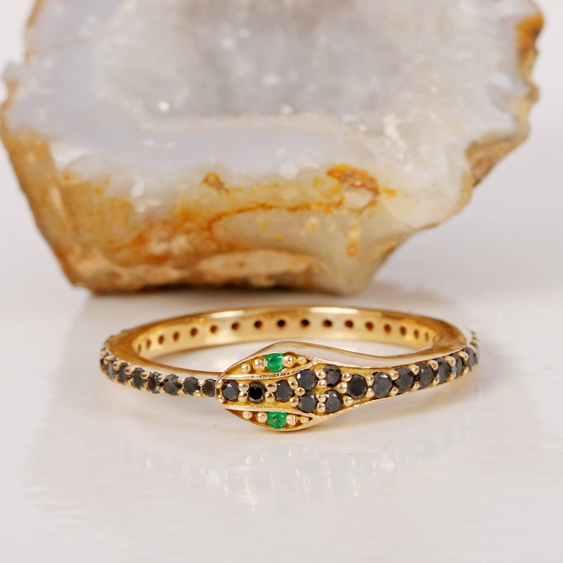 Echter Smaragd Auf Auge Edelstein-Ring, Massiv 14K Gelbgold Ring, Schlangenring Mit Schwarzen Diamanten, Handgemachter Schmuck von TheFoursquare