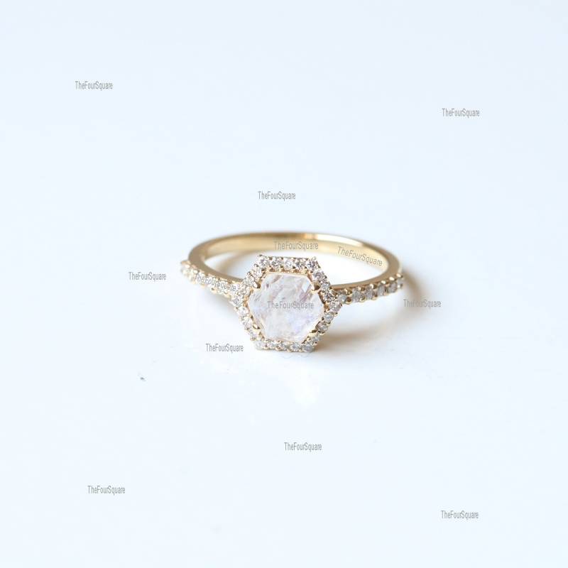 Natürlicher Sechseck Mondstein & Diamant Bar 14K Rose Gold Regenbogen Ring/Natürlicher Si Ehering Ring/Ehering Schmuck Minimalistisch Fein von TheFoursquare