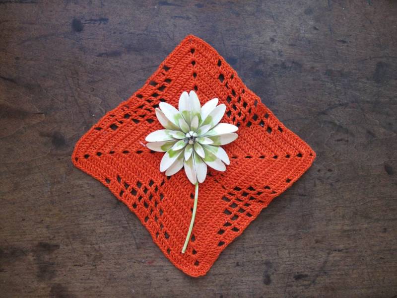 Vintage Brosche Emaille Cream Blass Grün Dahlia 1950Er Jahre Mitte Jahrhundert Floral von TheFoxHollow