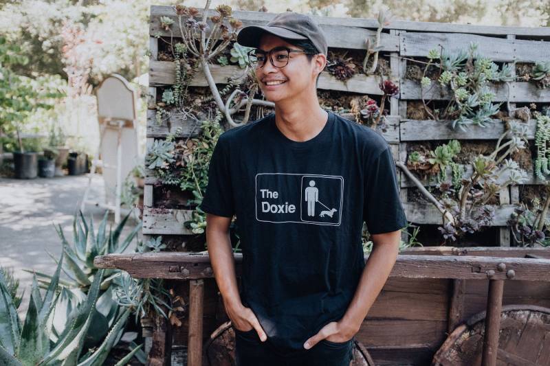 Das Office Doxie Schwarzes Unisex T-Shirt, The Office Doxie, Dackel Shirt, Hund, Weiner Dwight Shrute, Michael Scott von TheFoxieDoxies