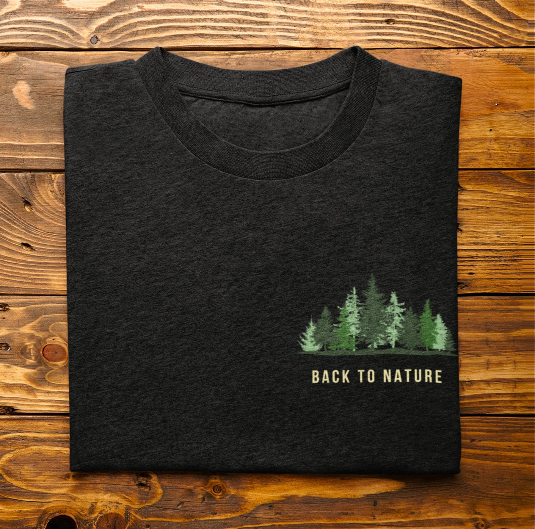 Wald Und Bäume T-Shirt Personalisierbarer Wunschtext Comiczeichnung von TheFreeTribeDE