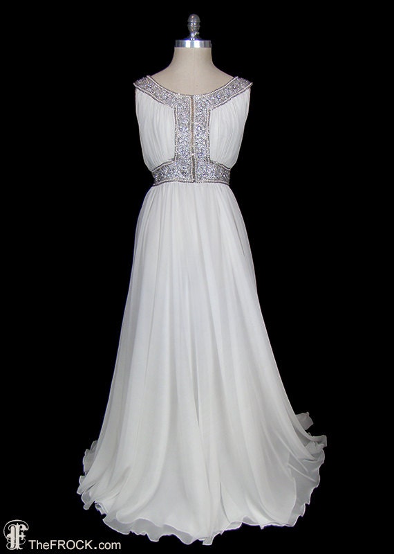 Bergdorf Goodman Seide Chiffon Griechisch Göttinnen Kleid, Hochzeit Oder Formelle Abendkleid, Perlen & Schmuck Silber Metallic, Ärmellos von TheFrockDotCom