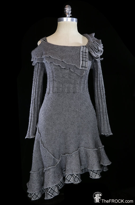 Reserviert - Gianfranco Ferre Strickkleid, Avantgarde Grau Italienisch Couture Arbeitstag Abend Lange Ärmel Asymmetrisch Hallo-Tief Saum von TheFrockDotCom