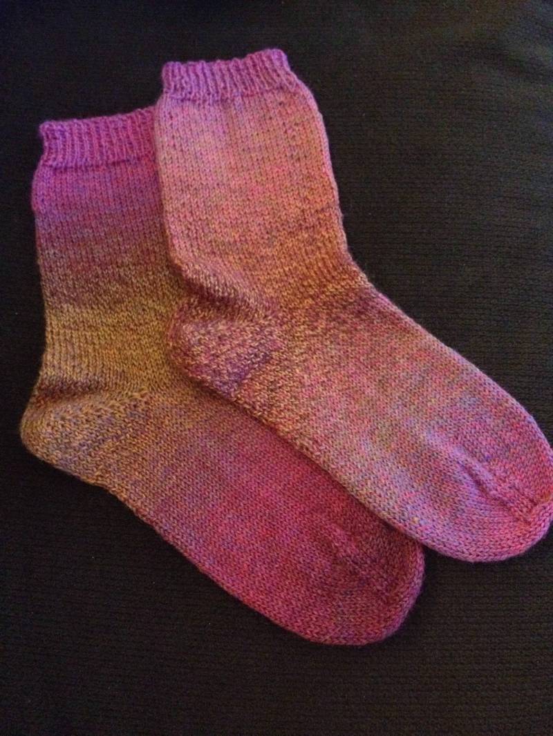 Rosa Und Orange Handgestrickt Wolle Socken Frauen Kleinkind Große Rosa Und Orange Handgestrickt Wolle Socken Frauen Kleinkind Große von TheFuzzySheep