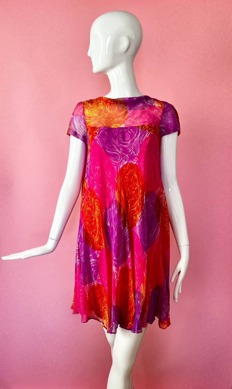 1960Er Jahre Gino Charles Psychedelic Print Trapez Swing Mini Kleid 1960Er Jahre Gino Charles Psychedelic Print Trapez Swing Mini Kleid von TheGainsbourgGarage