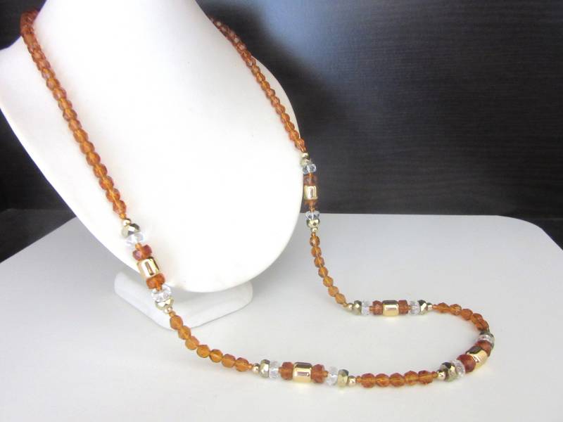 Lange Kristallperlenkette Einzelstrang 74 - 80cm Mid Century von TheGatsbyGals