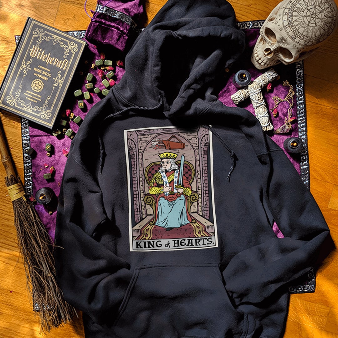 König Der Herzen Hoodie Tarot Karte Und Königin Hoodies Für Paar Freund Freundin Valentinstag Geschenk Ihn Pullover König Der Herzen Hoodie Tarot Karte Und Königin Hoodies Für Paar Freund Freundin Valentinstag Geschenk Ihn Pullover von TheGhoulishGarb