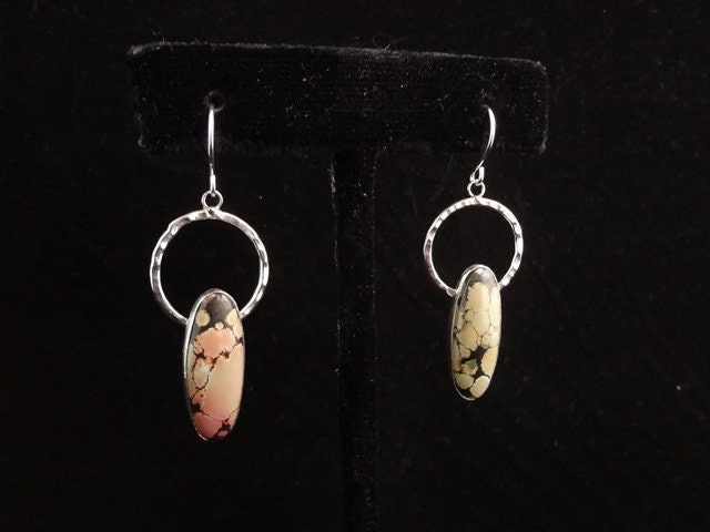 Handgefertigte, Sterling Silber Und Natürlichen Türkis Ohrringe Von Rachel Sowinski An Das Geschenk Selbst Handgefertigte, Sterling Silber Und Natürlichen Türkis Ohrringe Von Rachel Sowinski An Das Geschenk Selbst von TheGiftItself