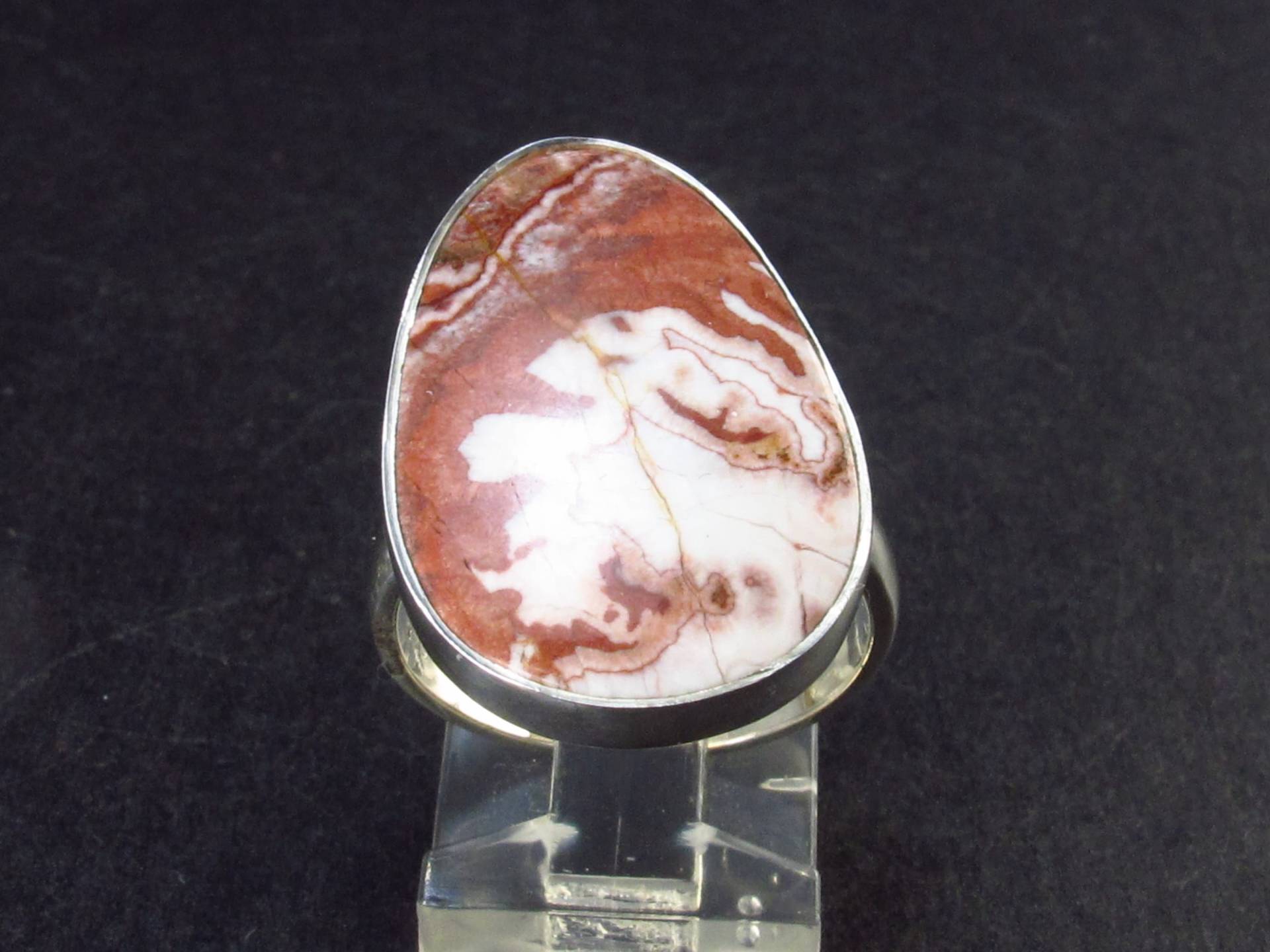 Natürlicher Ovaler Jaspis Cabochon 925 Silber Ring - 5, 8 Gramm Größenverstellbar von TheGlobalStone
