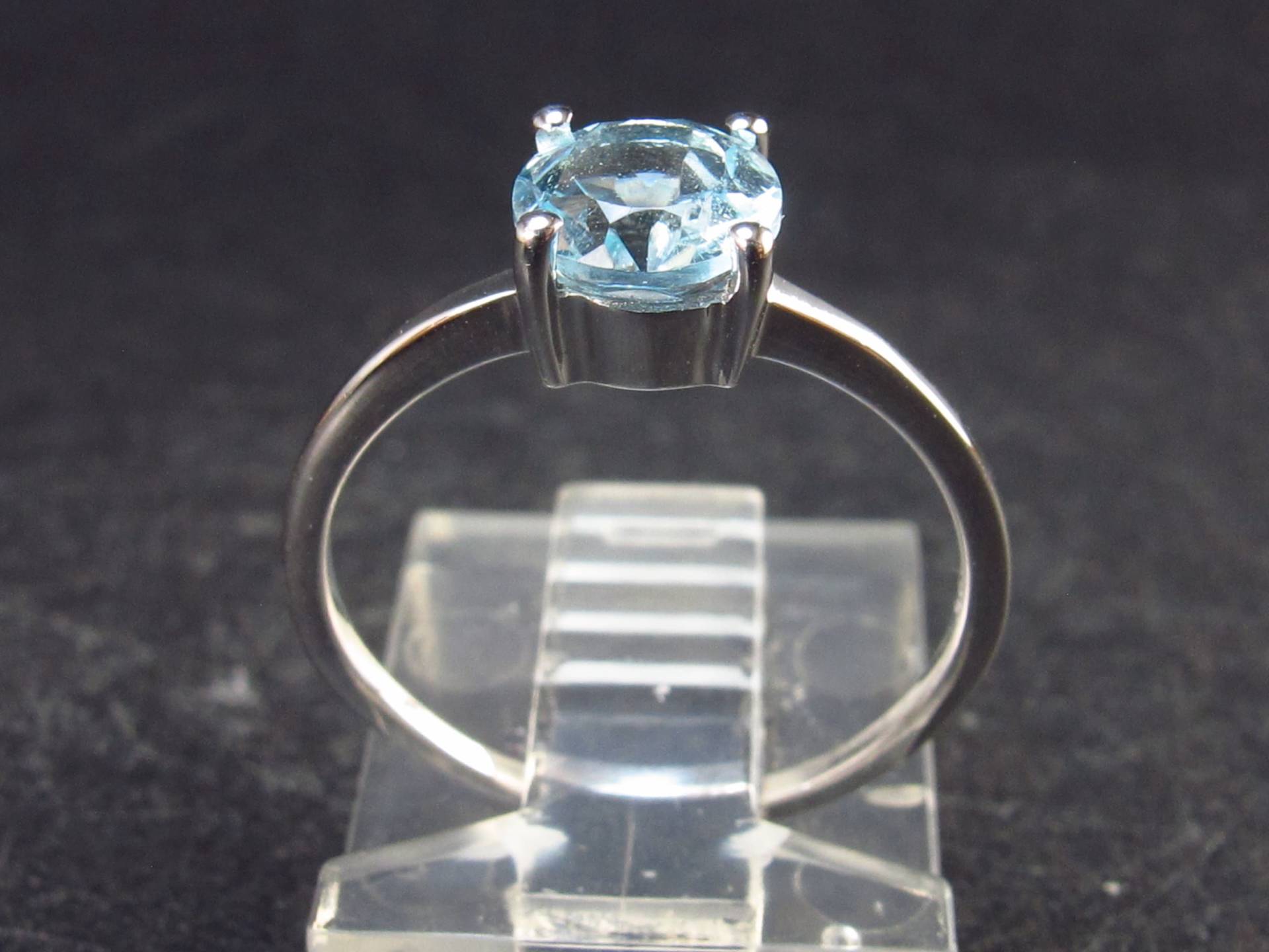 Natürlicher Runder London Blue Topaz Kristall Sterling Silber Ring - Größe 5 1, 21 Gramm von TheGlobalStone