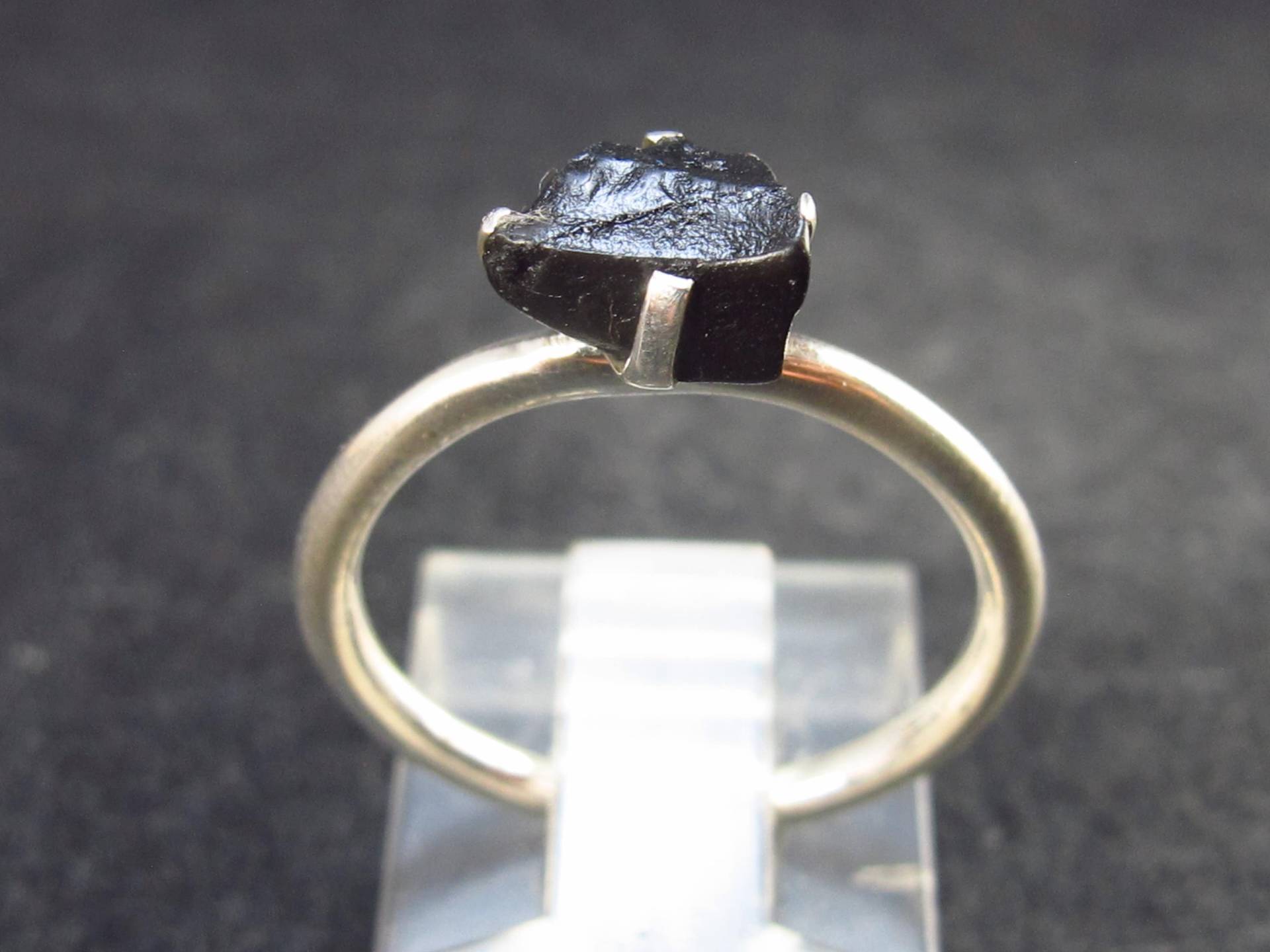 Natürlicher Schwarzer Turmalin Schorl 925 Silber Ring Aus Namibia - 1, 7 Gramm Größe 6, 25 von TheGlobalStone