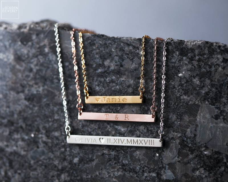Personalisieren Sie Bar Halsketten - Zierliche Halskette Name Schmuck Weihnachtsgeschenk Stocking Stuffer C4 von TheGoldenBeverly