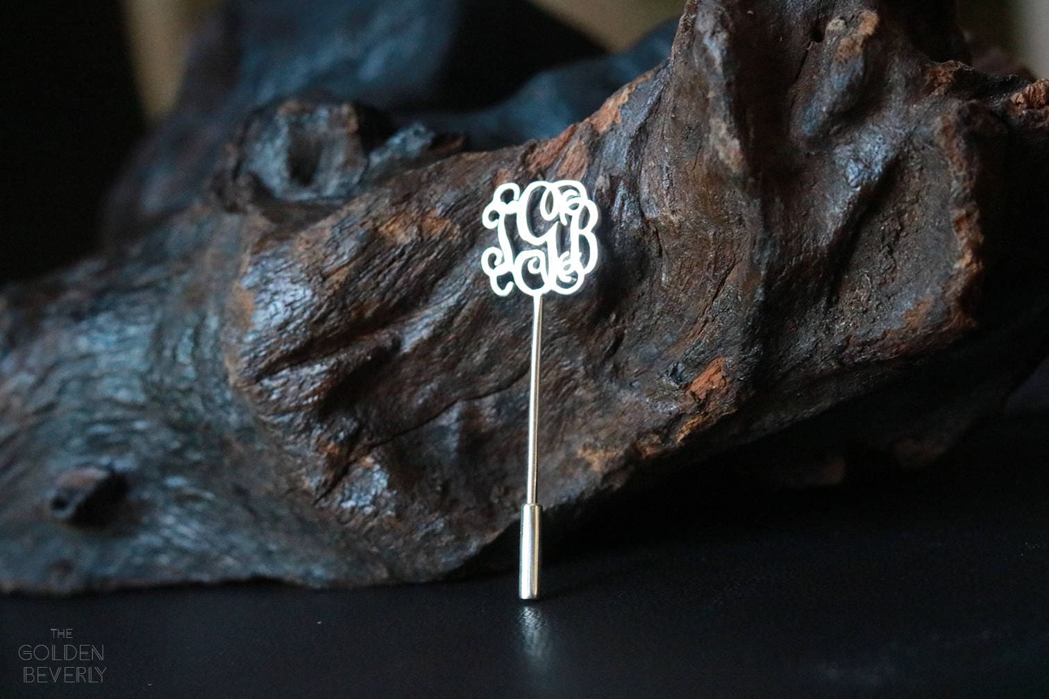 Personalisierte Monogramm Initial Revers Pin Schmuck - Gold Vatertagsgeschenk Geschenk Für Ihn Papa Weihnachten Personalisierte Monogramm Initial Revers Pin Schmuck - Gold Vatertagsgeschenk Geschenk Für Ihn Papa Weihnachten von TheGoldenBeverly