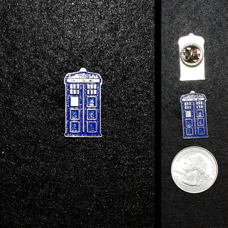 Hand Gegossen Tardis Polizei Box 1 Zoll Anstecknadel Hand Gegossen Tardis Polizei Box 1 Zoll Anstecknadel von TheGoldenGear