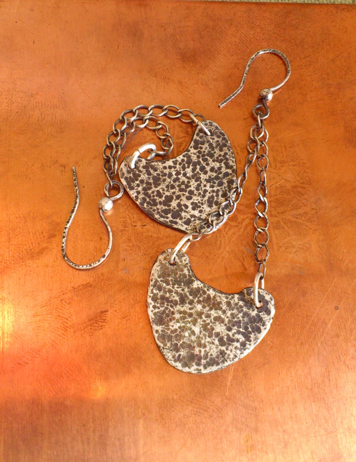 Einzigartige Sterling Und Feinen Silber Handgeschmiedete Patiniert Antiken Look Baumeln Ohrringe, Geschenk Für Sie, Unter 70Usd Ooak Einzigartige Sterling Und Feinen Silber Handgeschmiedete Patiniert Antiken Look Baumeln Ohrringe, Geschenk Für Sie, Unter 70Usd Ooak von TheGoodMoodFactory