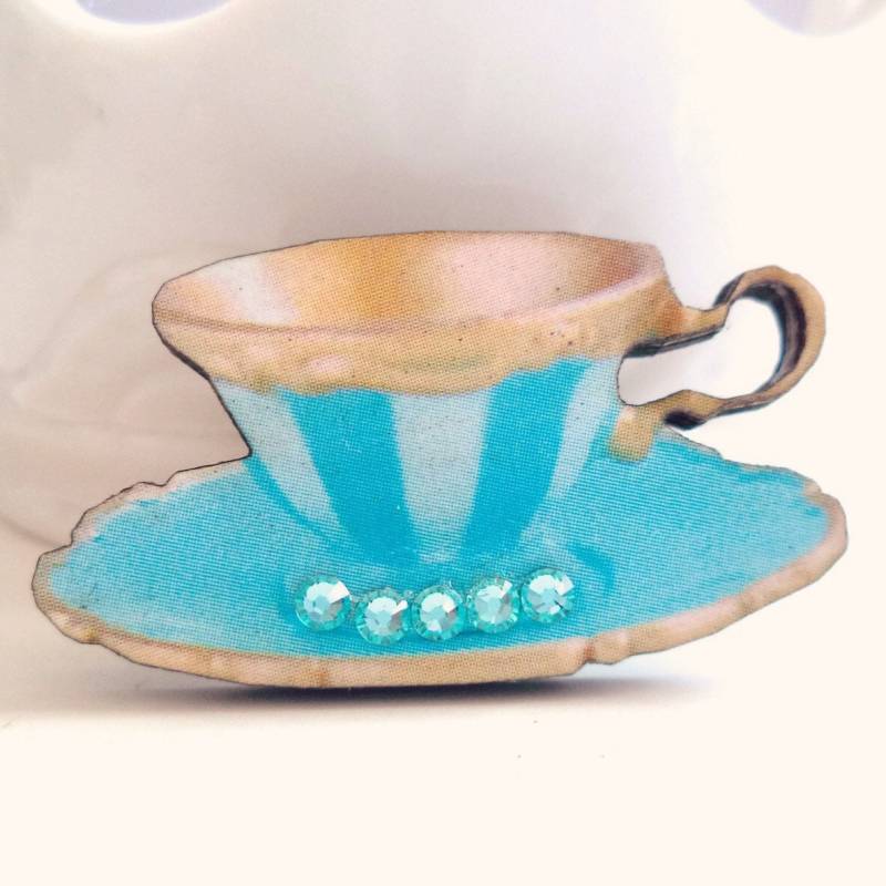 Alice Im Wunderland Holzstreifen Teetasse Brosche Alice Im Wunderland Holzstreifen Teetasse Brosche von TheGreenAntiqueTrunk