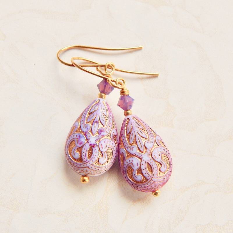 Lavendel Teardrop Ohrringe Paisley Acrylperlen, Swarovski Kristalle Lavendel Teardrop Ohrringe Paisley Acrylperlen, Swarovski Kristalle von TheGreenAntiqueTrunk