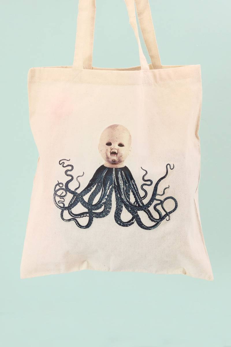 Gruselige Dolloctopus Baumwoll Tragetasche Gothic Makaber Geschenk Gruselige Dolloctopus Baumwoll Tragetasche Gothic Makaber Geschenk von TheGrungeMonkey