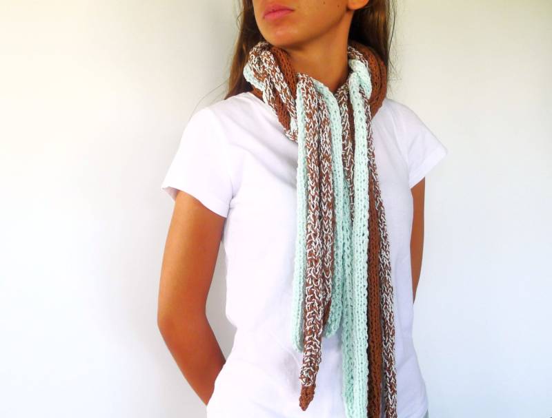 Gerösteter Und Grün Gewebter Schal. Original Handgefertigte Schals. Moderne Gewebte Damen-strickschals von TheHandKnittedFactor