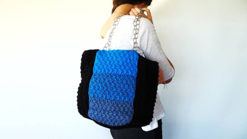Handgefertigte Wolltasche Für Damen. Schwarze Stricktasche. Gewebte Taschen. Geschenkideen Sie. Einzigartig von TheHandKnittedFactor