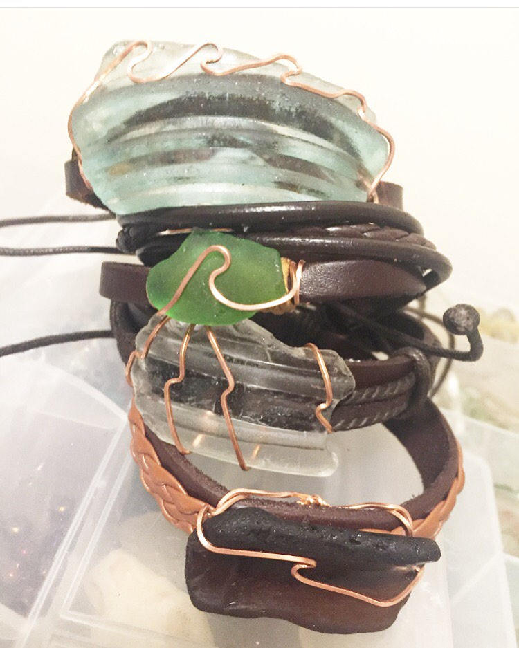 Chunky Seaglass Lederarmband Chunky Seaglass Lederarmband von TheHappyBeachcomber