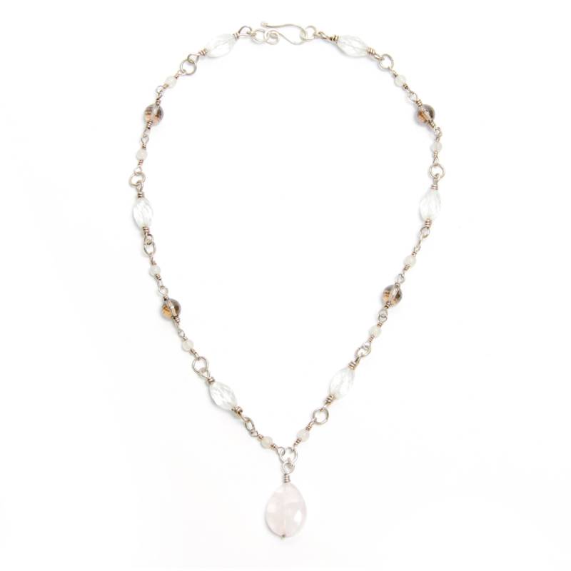 Rosenquarz Und, Rauchquarz Bergkristall Halskette Mit Rosenquarzanhänger von TheHappyDragonStudio