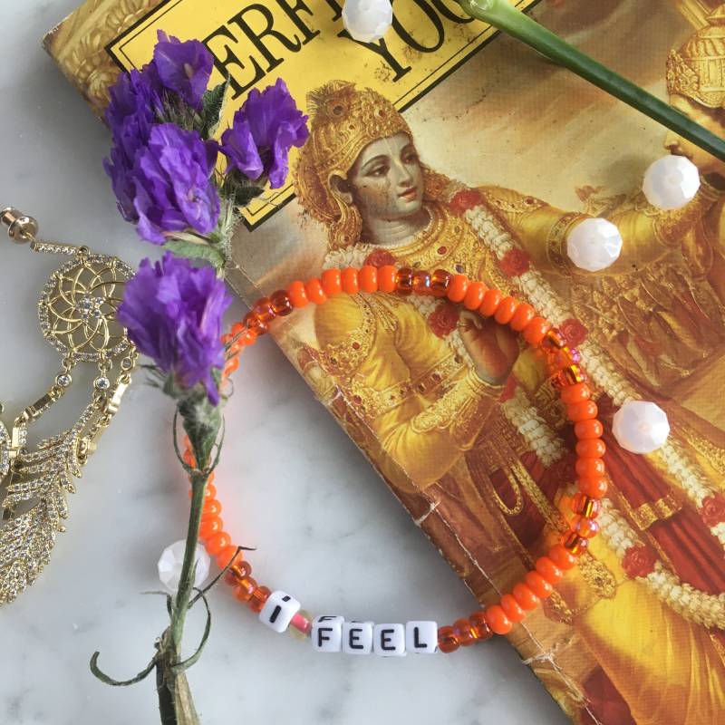Sakralchakra I Feel Mantra Armband von TheHappyMantraUS