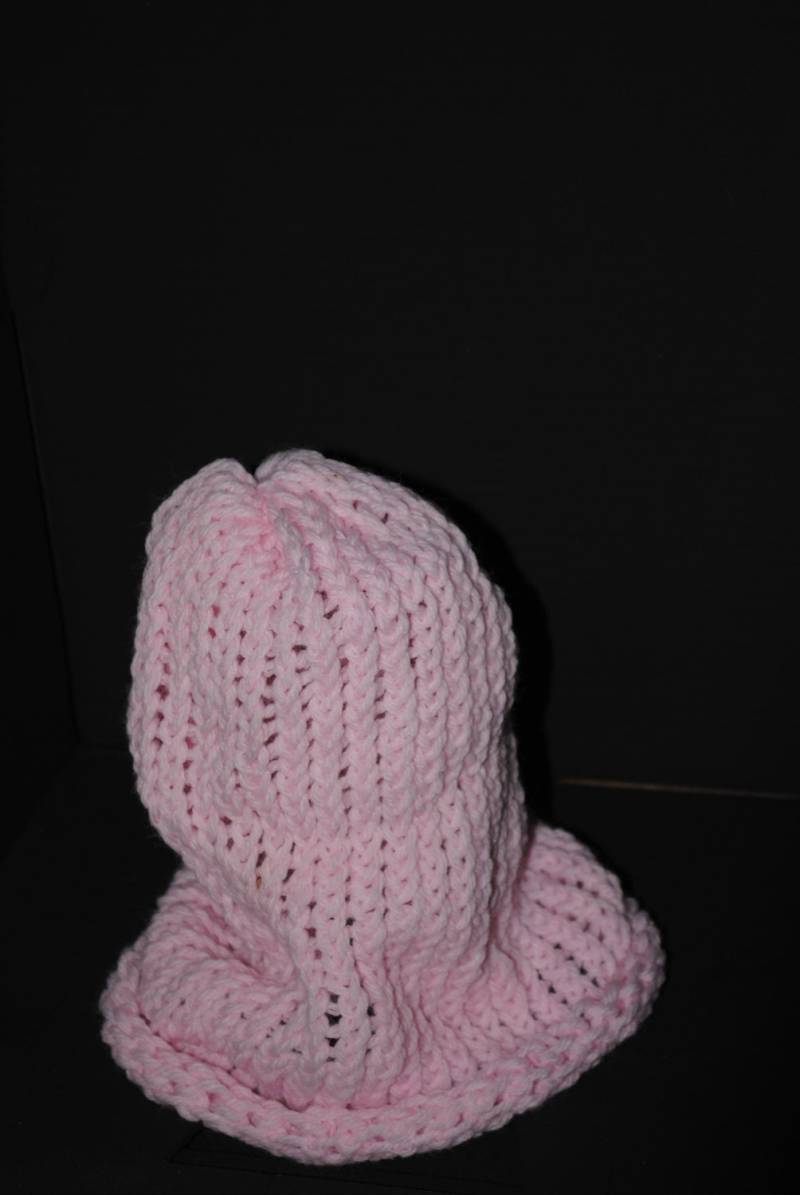 Hand Stricken Slouchy Beanie Mütze Hand Stricken Slouchy Beanie Mütze von TheHareandHound