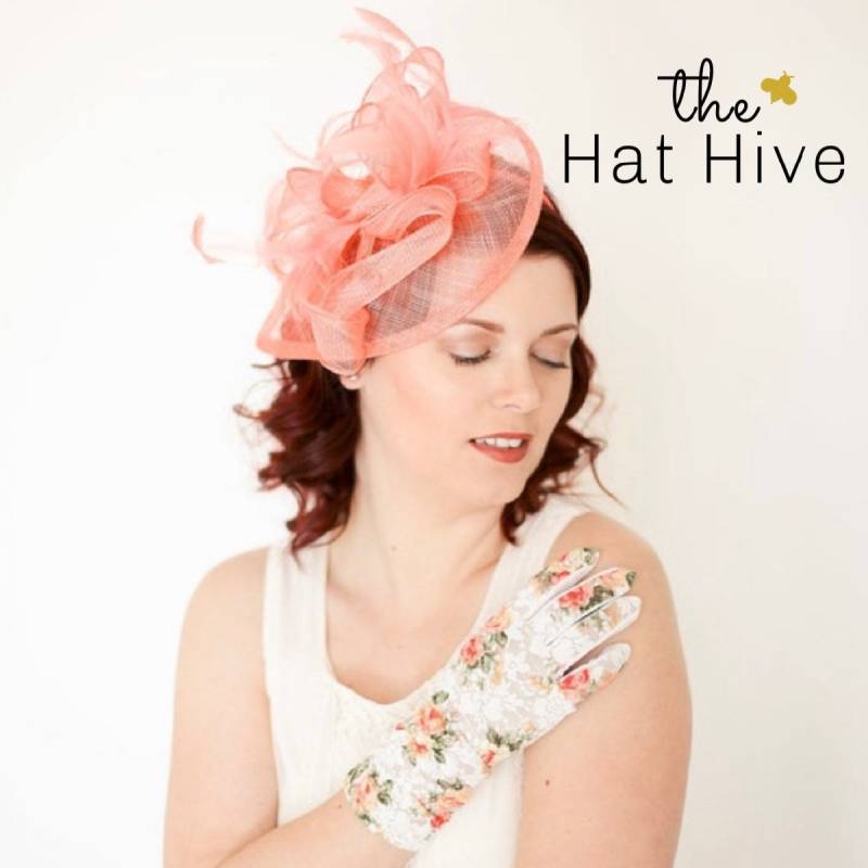 Coral Pink Fascinator Damenhut High Tea Gartenparty Kopfschmuck Mutter Der Braut Hochzeit Accessoire von TheHatHive