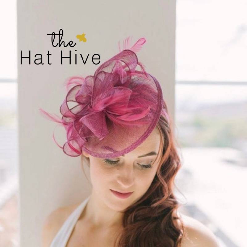 Merlot Maroon Fascinator Damen Teeparty Hut Kirchenhut Derby Ausgefallener Für Frauen Formelles Event Kopfschmuck Gartenparty von TheHatHive