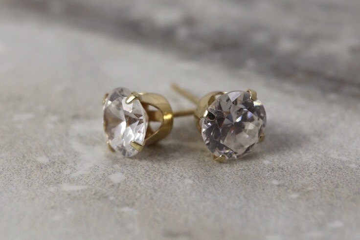 Nachlass 14K Gold Cz Ohrringe, 6 Mm Zirkonia, Gelbgold, April Birthstone, Nachlassschmuck, Brautschmuck, Abschlussballschmuck, Festzug von TheHavenFinds