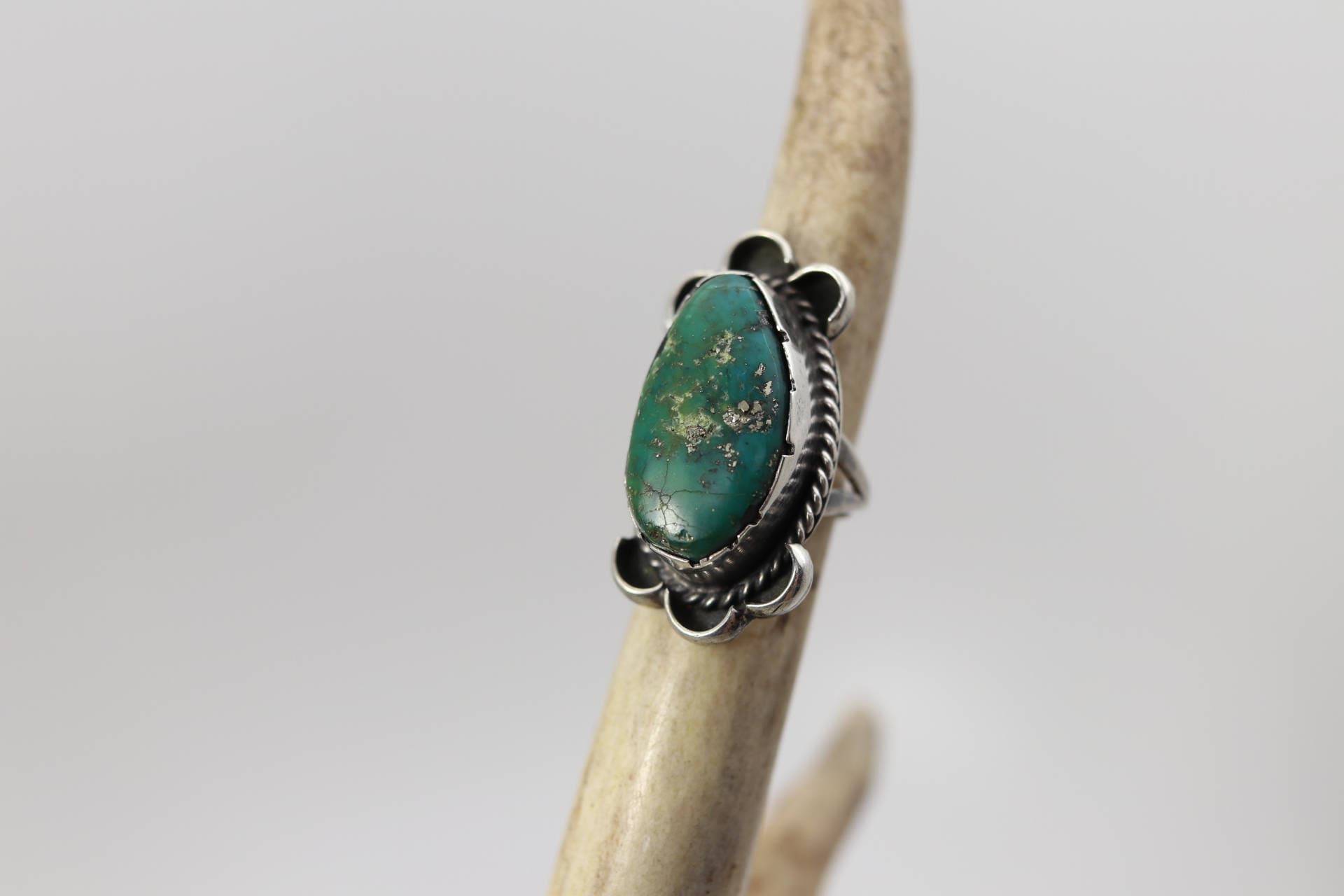 Retro Sterling Silber Türkis Ring, Größe 2, 5, Gemischte Stücke, Statement Vintage Schmuck von TheHavenFinds