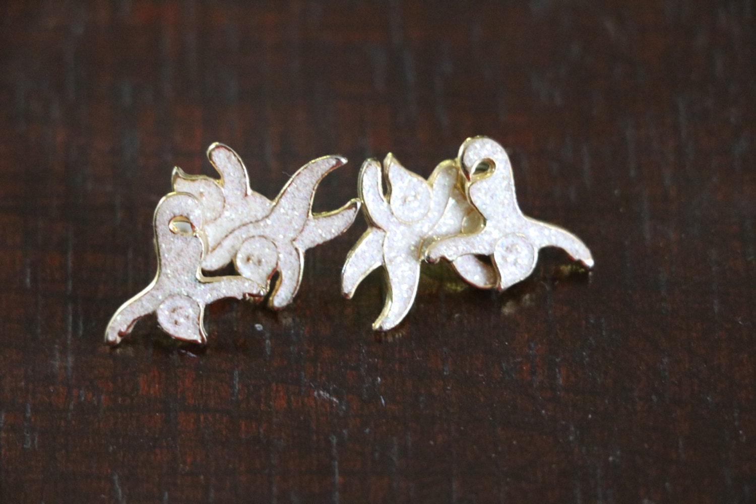 Vintage Funkelnd Gespenst Ohrstecker Vergoldet, Halloween Ohrringe, Nachlass Schmuck, Geschenke Für Sie, Ohrringe von TheHavenFinds