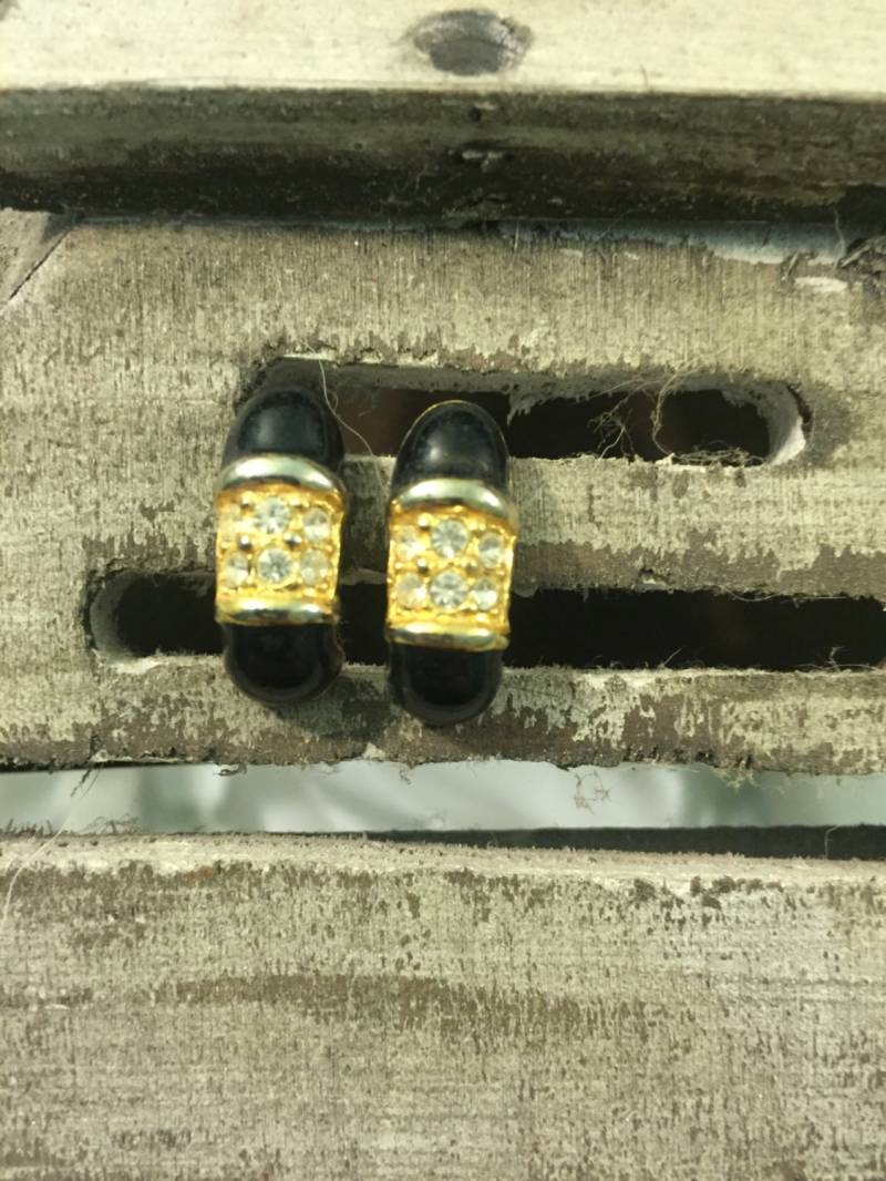 Vintage Jg Hook Vergoldete Ohrringe Mit Kristall Und Schwarzen Emaille Akzenten, Estate von TheHavenFinds