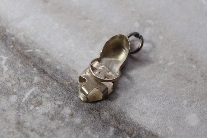 Vintage Sterling Strand Sandale Charme, 3D Silber Made in Mexico, Nachlass Schmuck, Geschenke Für Sie, Charme von TheHavenFinds