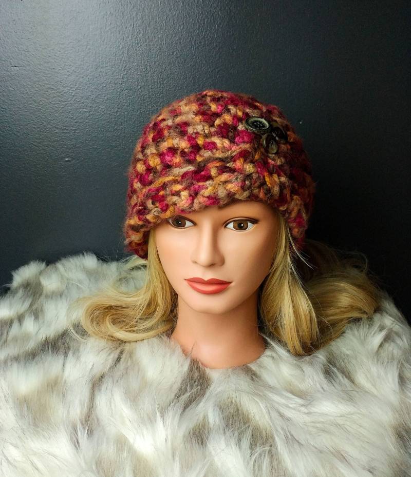Gehäkelte Mütze - Verkauf Flip-Hut, Knöpfe von TheHeadShack