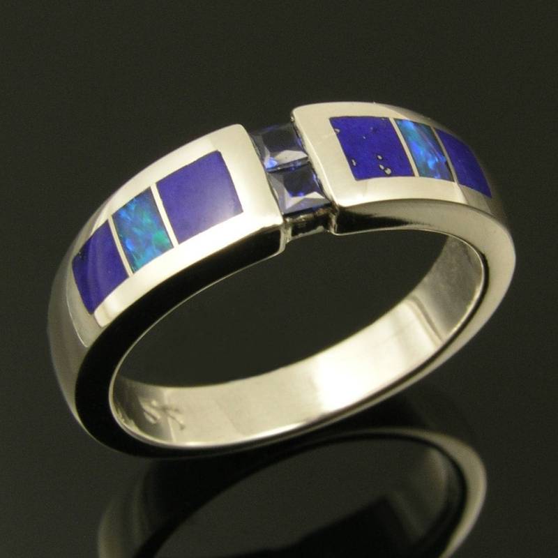 Blauer Saphir Ring Aus Sterlingsilber Mit Eingelegten Lapis - Und Labradorit-Opalen von TheHilemanCollection